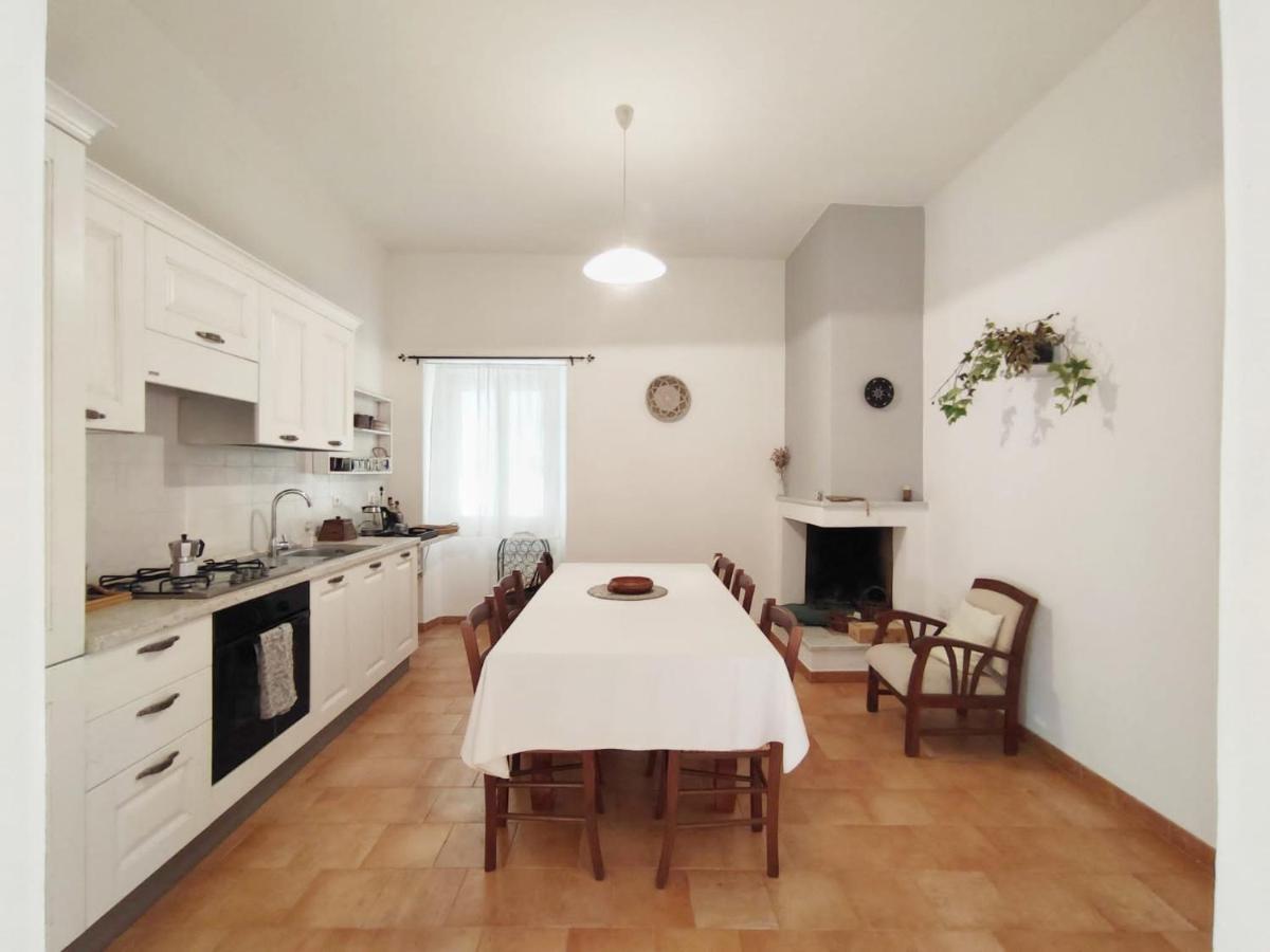 Il Casale Villa Teulada Eksteriør billede