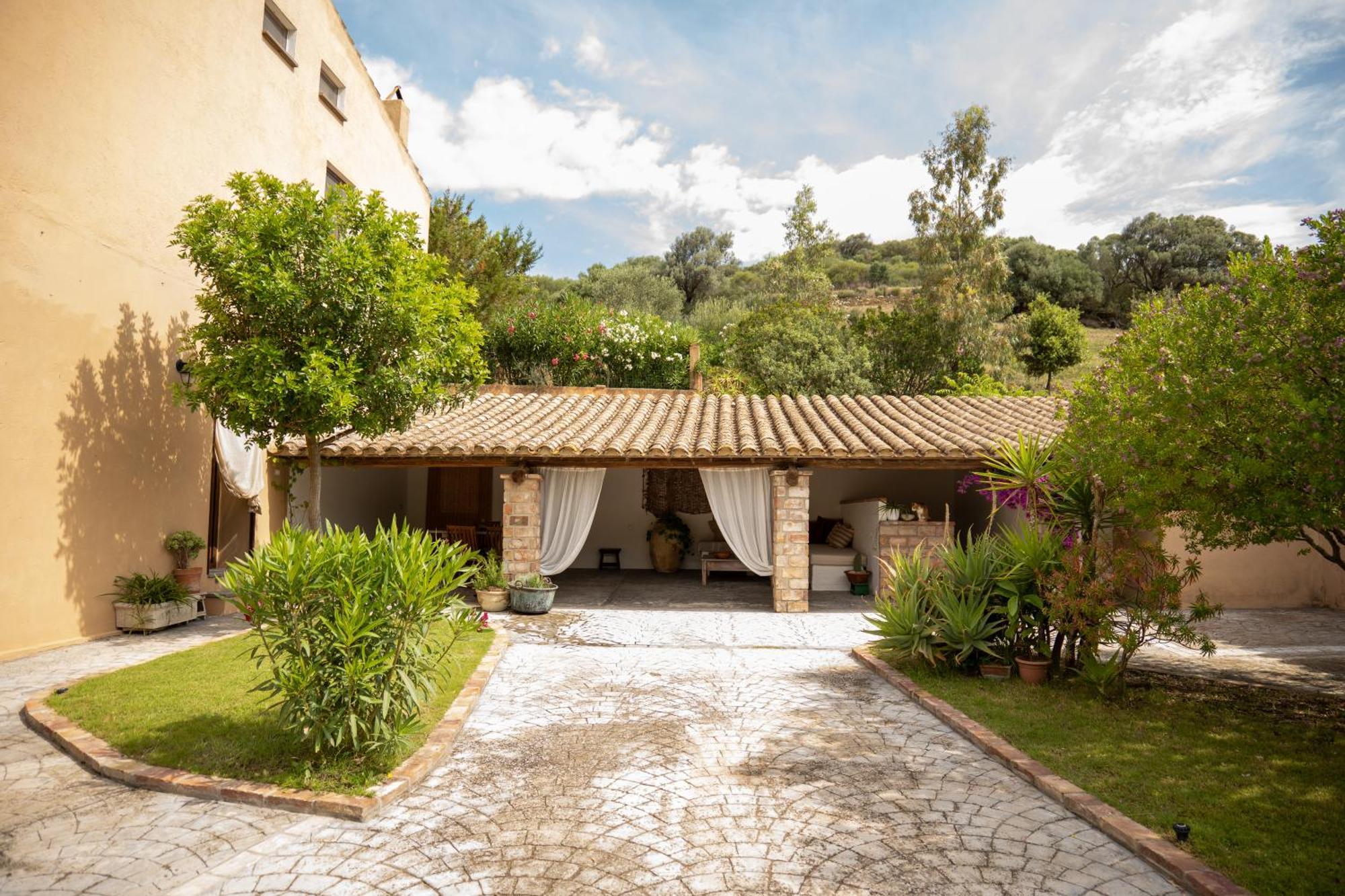 Il Casale Villa Teulada Eksteriør billede